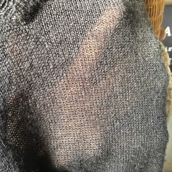 Oak+Fort black v-neck sweater - Picture 4 of 4